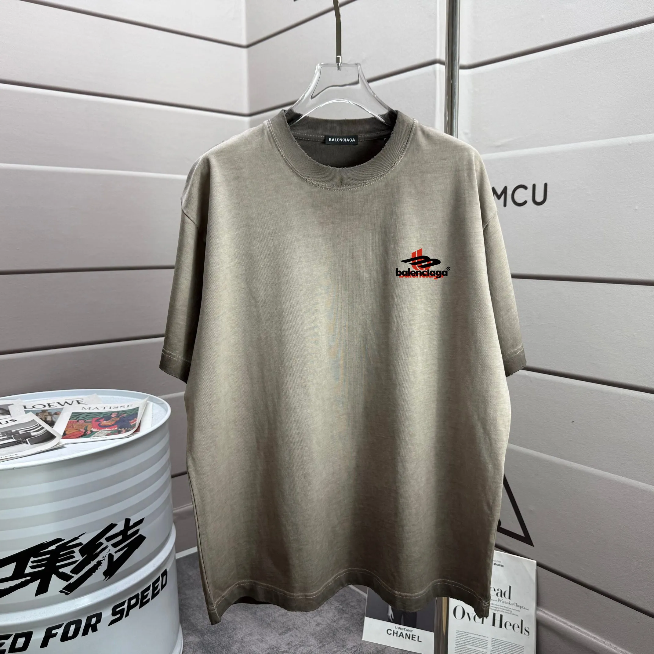 # * Balenciag*2026 New Arrival 320 tee Same Style : Size :S M L XL XXL Size： S （90-130 ） M （120-150 ） L （140-165 ） XL （160-180 ） XXL （180-210 ）